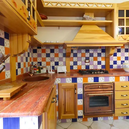 Ferienhaus Dimora Cariddi Al Centro Storico