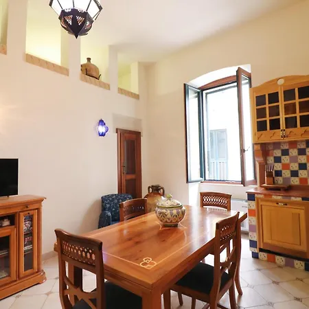 Dimora Cariddi Al Centro Storico Ferienhaus